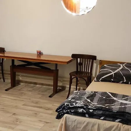 Privat In Old Family House Homestay Bratislava