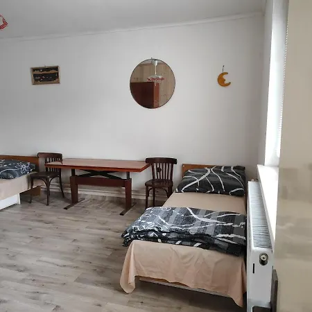 Accommodatie bij particulieren Privat In Old Family House